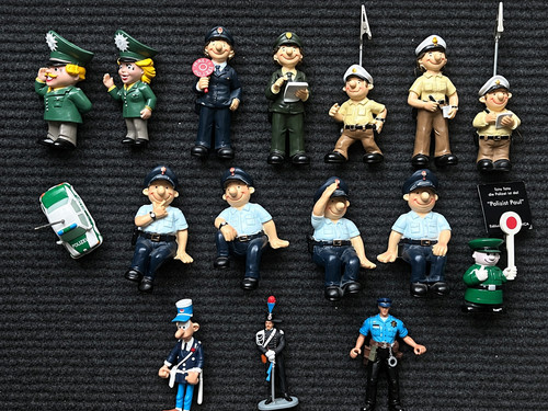 Police figures collect - figures, to